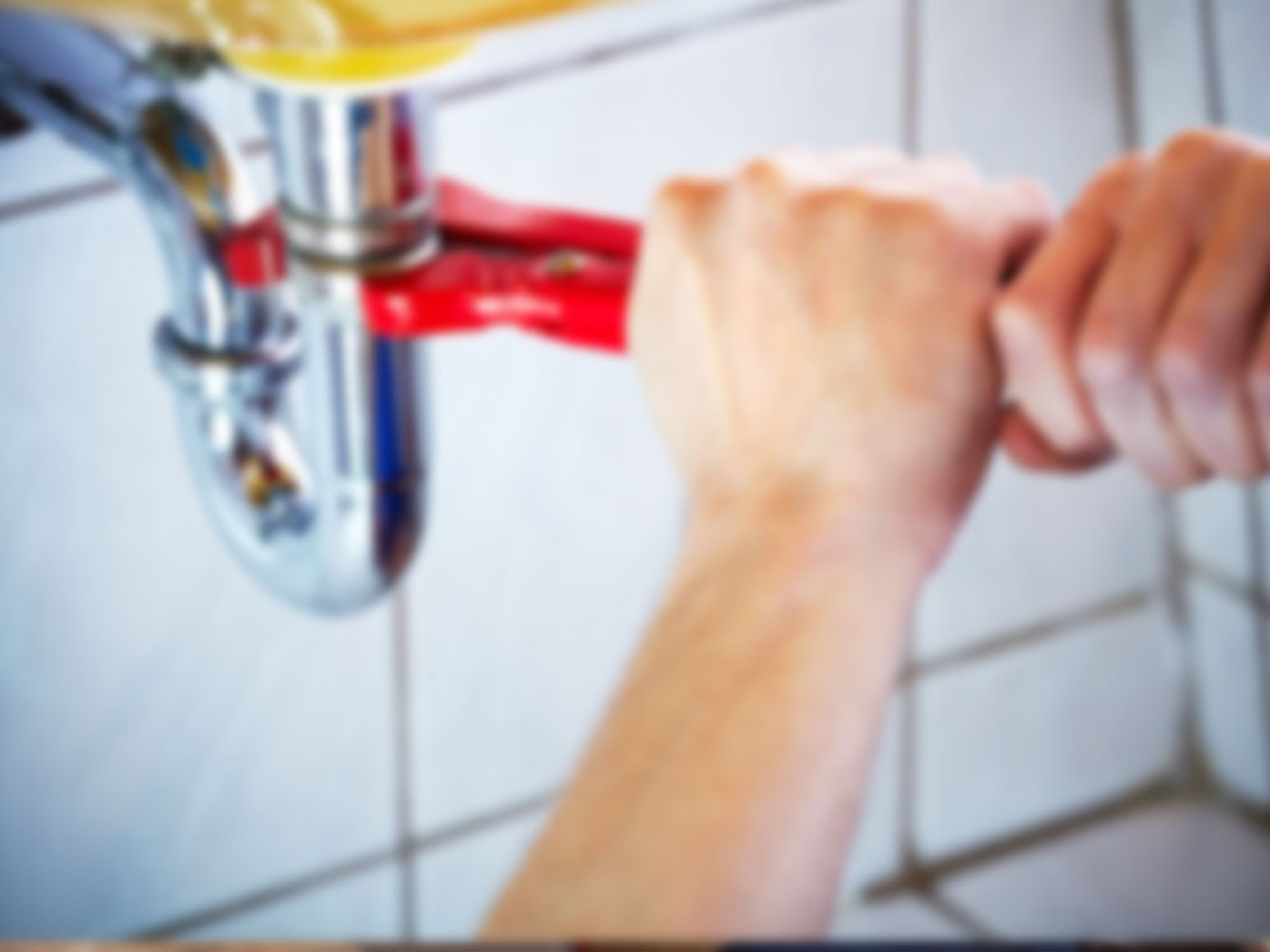 Dichtigkeitsprüfung bei Muster Elektro in Musterstadt