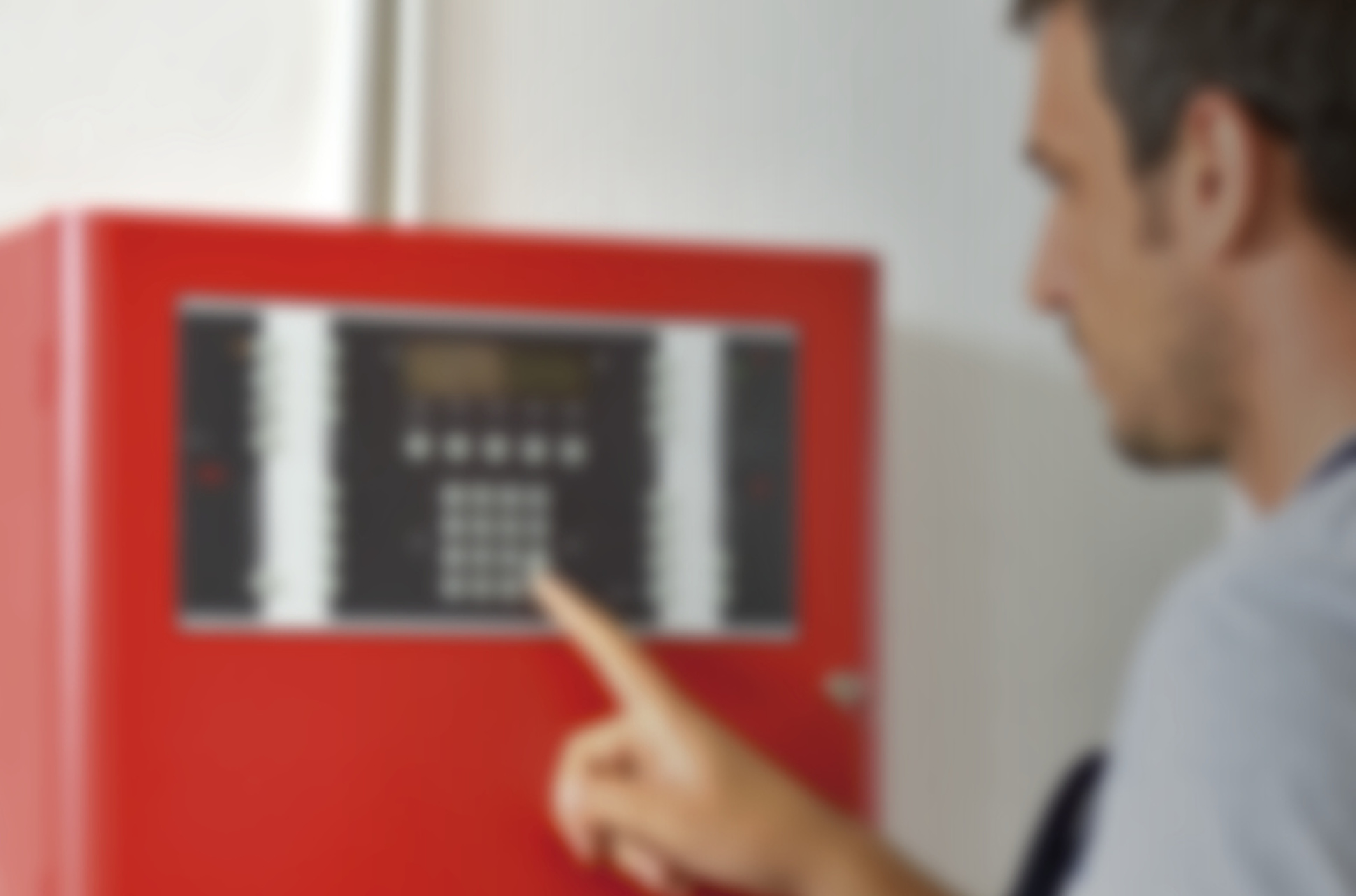 Brandmelde­anlagen bei Muster Elektro in Musterstadt